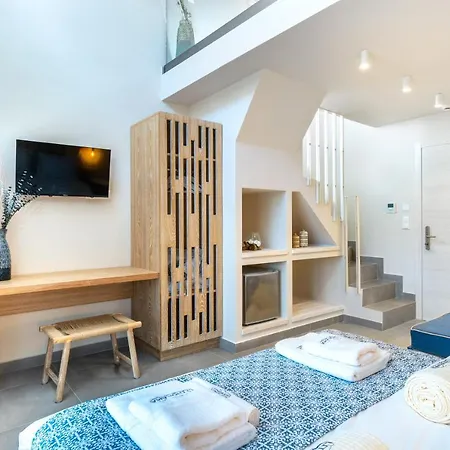 Отель Lithorama Boutique *