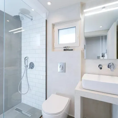 Lithorama Boutique Hotel *