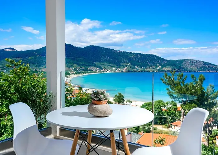 Lithorama Boutique 酒店 *